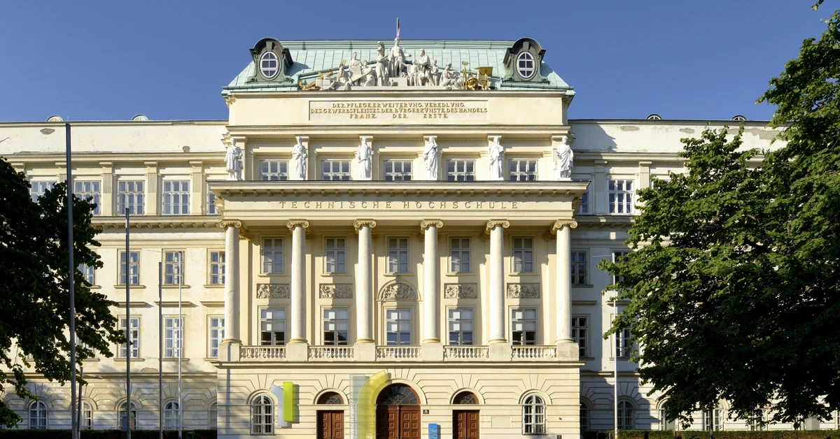 Main entrance and neoclassical north facade of Vienna University of Technology TU Wien